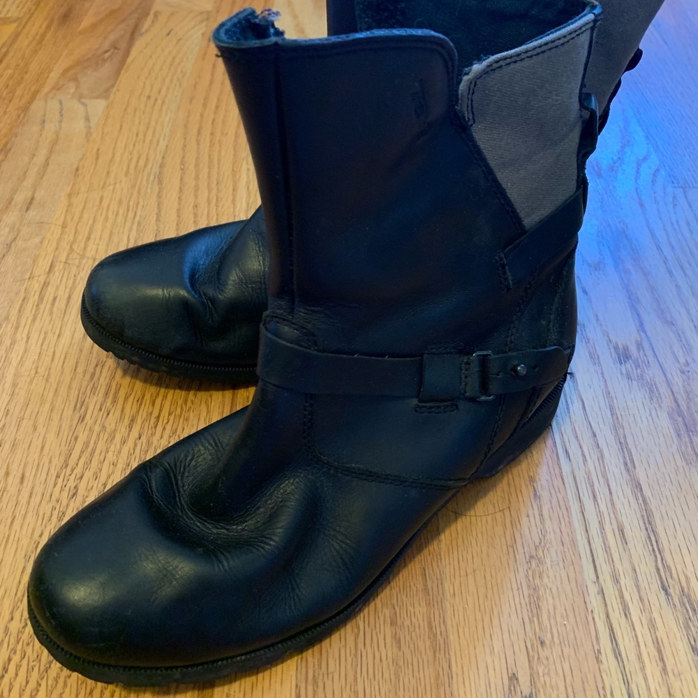 Teva Olivino Boits Sz 6.5
